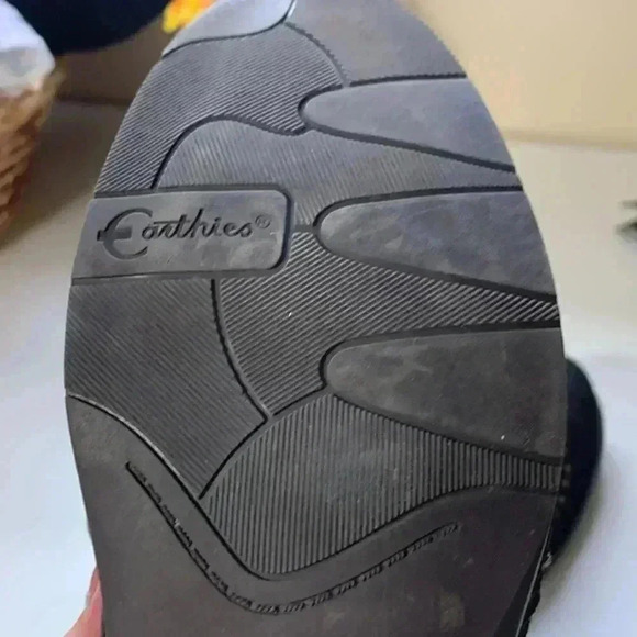 Earthies Lisbon Rock suede Oxford wingtip walking shoe w bronze metallic wash - Picture 7 of 16